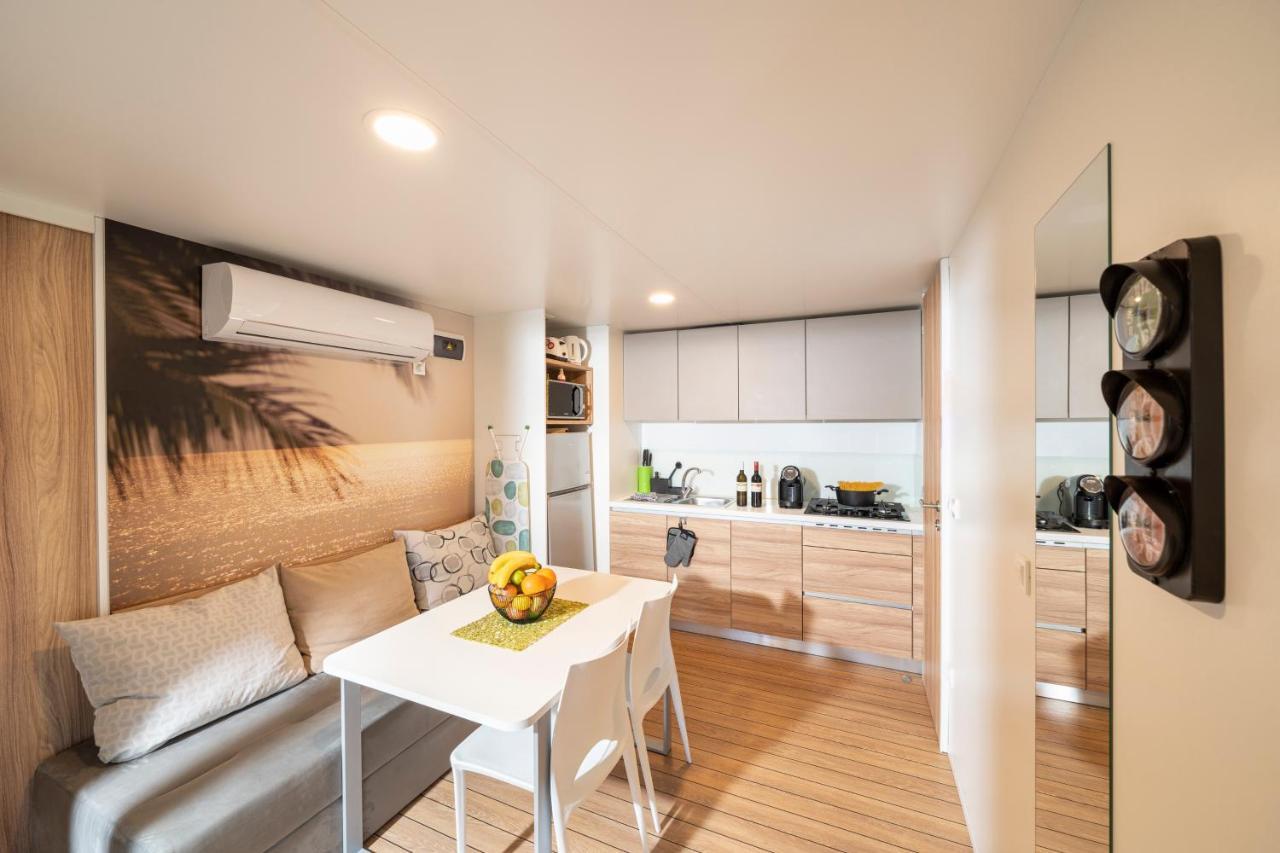 Mobile Home Joy Porton Biondi Rovinj Ngoại thất bức ảnh
